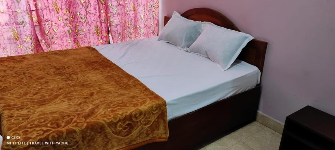 Hotel Nakshatra Ooty Buitenkant foto