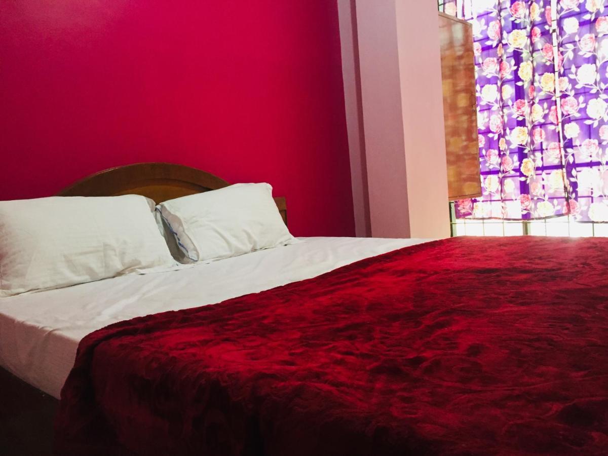 Hotel Nakshatra Ooty Buitenkant foto