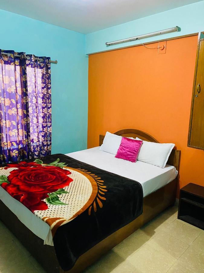 Hotel Nakshatra Ooty Buitenkant foto