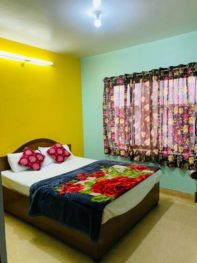 Hotel Nakshatra Ooty Buitenkant foto